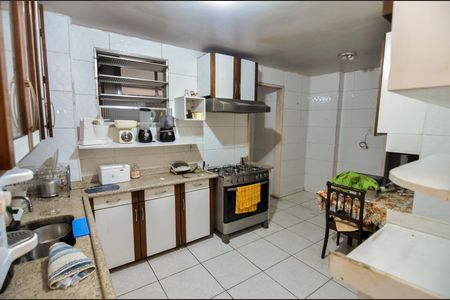 Apartamento à venda com 120m², 3 quartos e 1 vagaCozinha