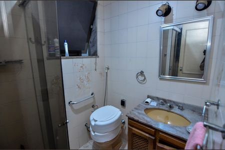 Apartamento à venda com 120m², 3 quartos e 1 vagaBanheiro 2