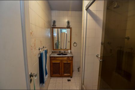 Apartamento à venda com 120m², 3 quartos e 1 vagaBanheiro 1