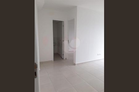 Apartamento à venda com 30m², 1 quarto e sem vaga