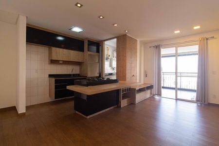 Apartamento à venda com 72m², 2 quartos e 1 vagaSala