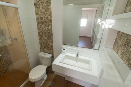 Apartamento à venda com 72m², 2 quartos e 1 vagaBanheiro da Suíte