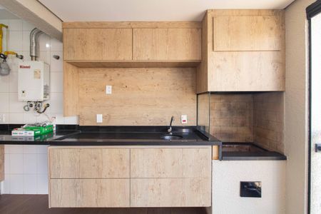 Apartamento à venda com 72m², 2 quartos e 1 vagaChurrasqueira da varanda