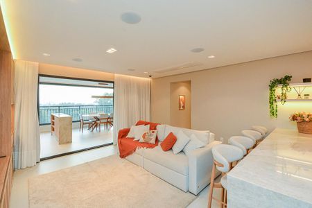 Sala de apartamento para alugar com 3 quartos, 123m² em Vila Sofia, São Paulo