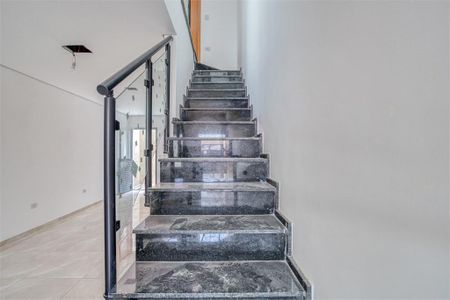 Casa à venda com 80m², 3 quartos e 2 vagas
