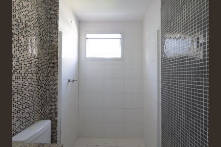 Apartamento à venda com 104m², 2 quartos e 2 vagasBanheiro da Suíte