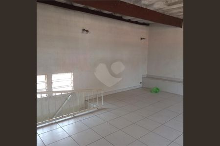 Casa à venda com 4 quartos, 240m² em Vila Sao Francisco (Zona Sul), São Paulo