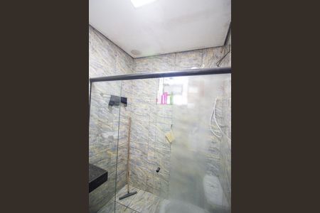 Casa para alugar com 100m², 3 quartos e 1 vaga Casa para alugar com 100m², 3 quartos e 1 vagaBanheiro Social