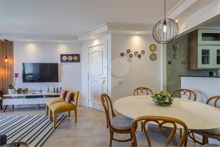 Apartamento à venda com 3 quartos, 102m² em Santo Amaro, São Paulo