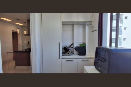 Apartamento à venda com 202m², 3 quartos e 2 vagasÁrea de Serviço 