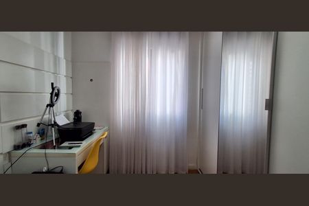 Apartamento à venda com 202m², 3 quartos e 2 vagasSuíte 2