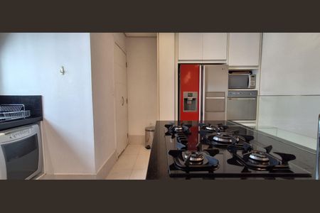 Apartamento à venda com 202m², 3 quartos e 2 vagasCódigo 