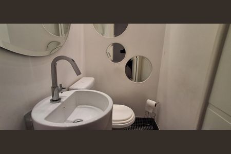 Apartamento à venda com 202m², 3 quartos e 2 vagasLavabo 