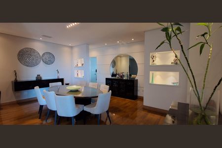 Apartamento à venda com 202m², 3 quartos e 2 vagasSala