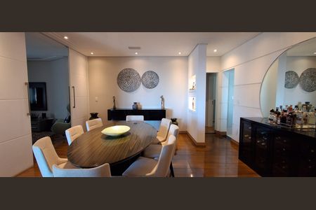 Apartamento à venda com 202m², 3 quartos e 2 vagasSala