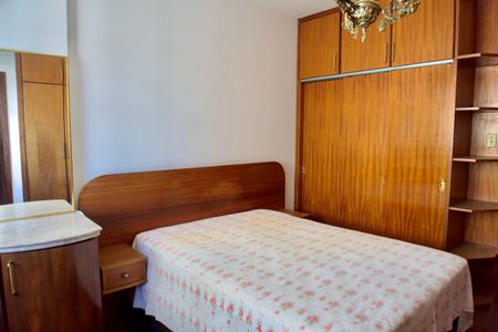 Apartamento para alugar com 200m², 4 quartos e 2 vagas Apartamento para alugar com 200m², 4 quartos e 2 vagasSuíte