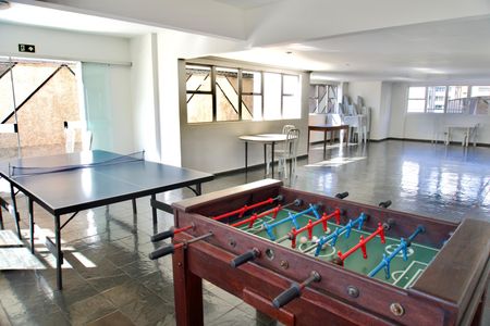 Apartamento para alugar com 200m², 4 quartos e 2 vagas Apartamento para alugar com 200m², 4 quartos e 2 vagasÁrea Comum - Salão de Festas