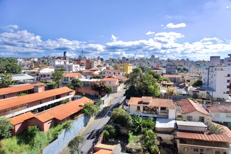 Apartamento para alugar com 200m², 4 quartos e 2 vagas Apartamento para alugar com 200m², 4 quartos e 2 vagasQuarto 1/Sala de TV - Janela Vista