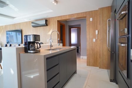 Apartamento à venda com 105m², 3 quartos e 3 vagasCozinha 