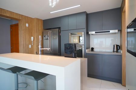 Apartamento à venda com 105m², 3 quartos e 3 vagasCozinha 