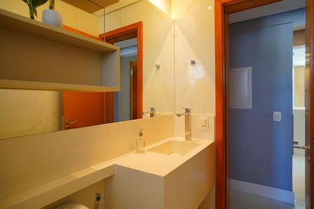 Apartamento à venda com 105m², 3 quartos e 3 vagasBanheiro 