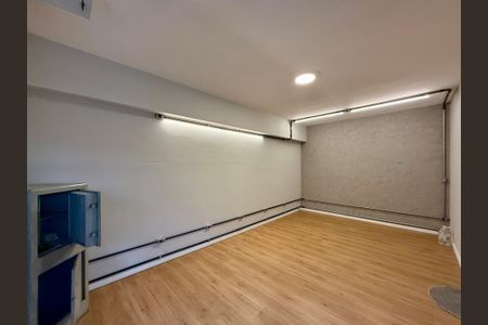 Casa à venda com 250m², 4 quartos e 5 vagasSalão de Festas
