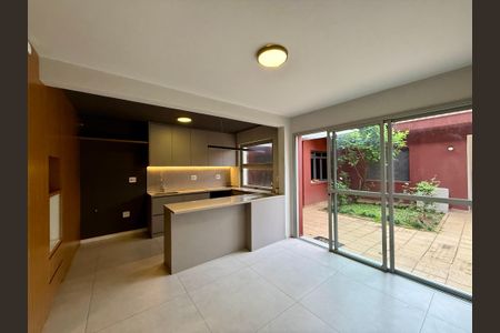 Casa à venda com 250m², 4 quartos e 5 vagasCozinha