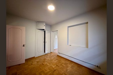 Casa à venda com 250m², 4 quartos e 5 vagasQuarto 4