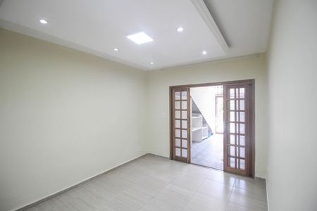 Casa para alugar com 93m², 2 quartos e sem vaga Casa para alugar com 93m², 2 quartos e sem vagaSala