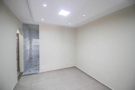 Casa para alugar com 93m², 2 quartos e sem vaga Casa para alugar com 93m², 2 quartos e sem vagaSala