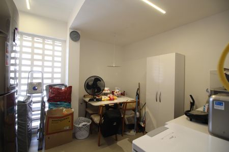 Apartamento à venda com 85m², 2 quartos e 1 vagaÁrea de Serviço