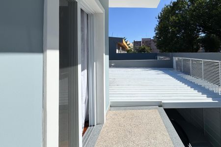 Casa à venda com 290m², 4 quartos e 7 vagas Casa à venda com 290m², 4 quartos e 7 vagasSacada Suíte 1