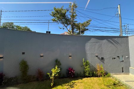 Casa à venda com 290m², 4 quartos e 7 vagas Casa à venda com 290m², 4 quartos e 7 vagasVista - Sala