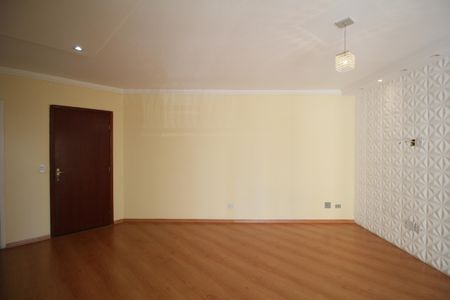 Sala de apartamento à venda com 3 quartos, 84m² em Chácara Agrindus, Taboão da Serra