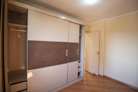 Apartamento à venda com 84m², 3 quartos e 1 vagaQuarto 2