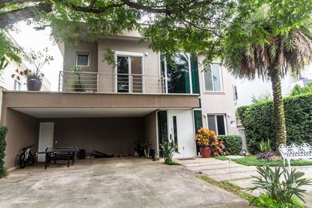 Casa de condomínio à venda com 341m², 2 quartos e 4 vagas Casa de condomínio à venda com 341m², 2 quartos e 4 vagasGaragem