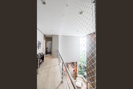 Casa de condomínio à venda com 341m², 2 quartos e 4 vagas Casa de condomínio à venda com 341m², 2 quartos e 4 vagasCorredor