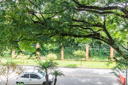 Casa de condomínio à venda com 341m², 2 quartos e 4 vagas Casa de condomínio à venda com 341m², 2 quartos e 4 vagasVista da Suíte