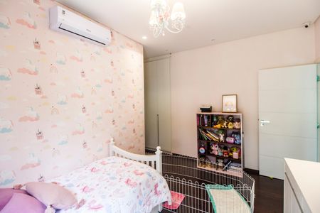 Casa de condomínio à venda com 341m², 2 quartos e 4 vagas Casa de condomínio à venda com 341m², 2 quartos e 4 vagasSuíte 1