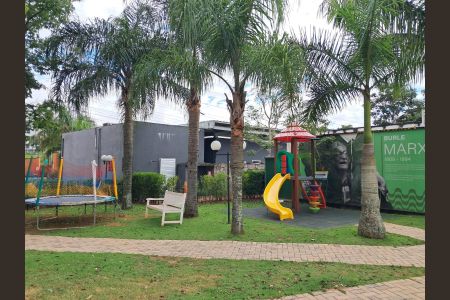 Casa de condomínio à venda com 341m², 2 quartos e 4 vagas Casa de condomínio à venda com 341m², 2 quartos e 4 vagasÁrea comum - Playground