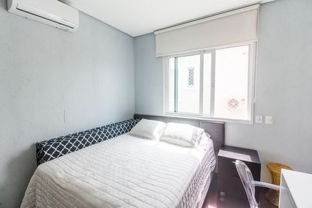 Casa de condomínio à venda com 341m², 2 quartos e 4 vagas Casa de condomínio à venda com 341m², 2 quartos e 4 vagasSuíte 3