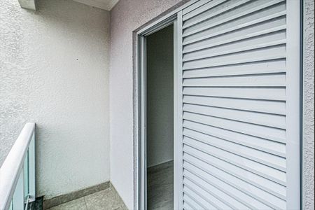 Casa de condomínio para alugar com 130m², 3 quartos e 2 vagassacada no quarto 2_3