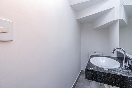 Casa de condomínio para alugar com 130m², 3 quartos e 2 vagaslavabo_2
