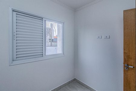 Casa de condomínio para alugar com 130m², 3 quartos e 2 vagasquarto 1_2