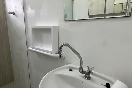 Apartamento para alugar com 86m², 2 quartos e 1 vaga Apartamento para alugar com 86m², 2 quartos e 1 vagaBanheiro da Suíte 2