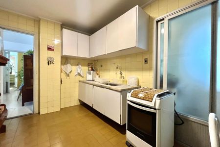 Apartamento à venda com 110m², 3 quartos e 2 vagasCozinha
