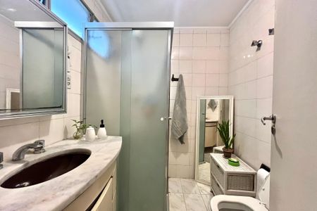 Apartamento à venda com 110m², 3 quartos e 2 vagasBanheiro da Suíte