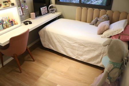 Quarto 1 de apartamento para alugar com 3 quartos, 69m² em Vila Anastácio, São Paulo