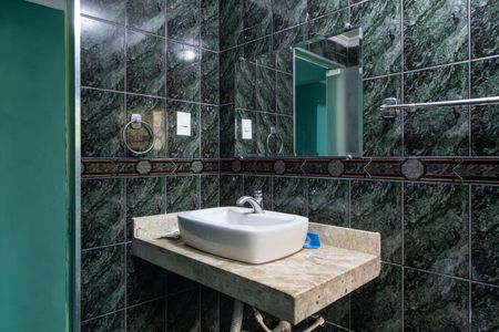 Casa para alugar com 85m², 3 quartos e sem vagaBanheiro