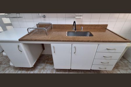 Apartamento à venda com 141m², 3 quartos e 2 vagasCozinha 